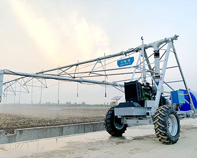 四輪平移式噴灌機(jī)